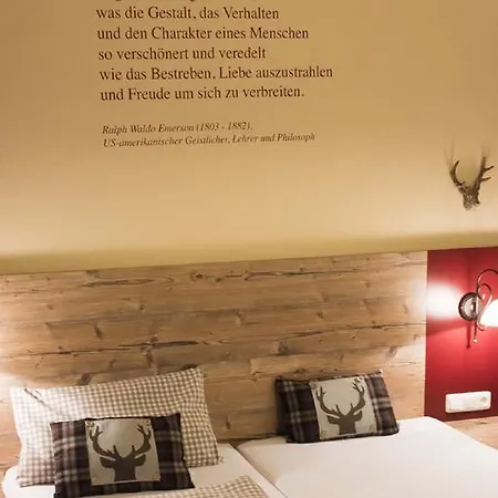 Echinger Hof Bei Muenchen Guest house