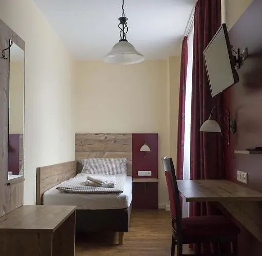 Echinger Hof Bei Muenchen Pensjonat 3*